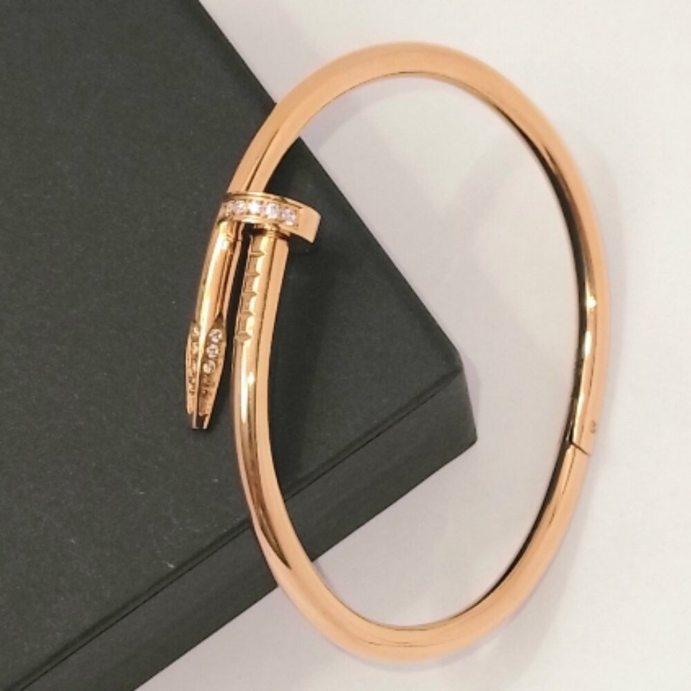 🌟18k Gold Plated  Stud Bracelet with Cubic Zirconia 316L Steel Trendy Love
